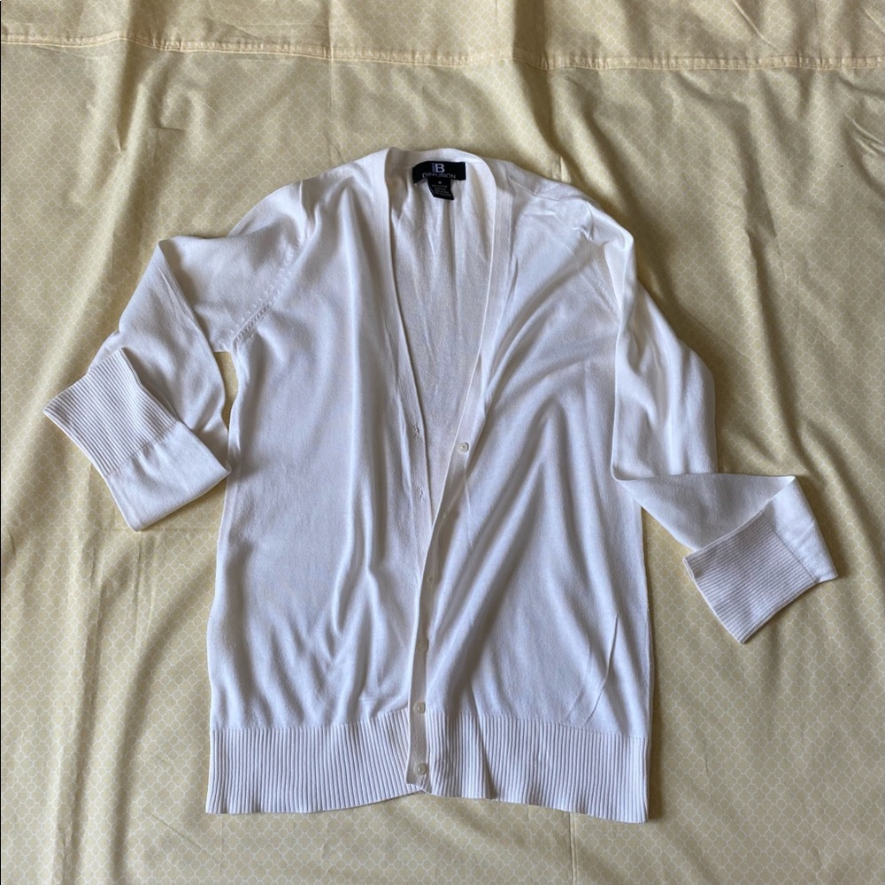 I. B. Diffusion Women’s cream cardigan